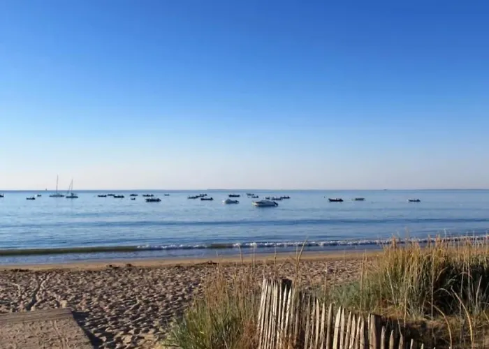 Chai Des Tortues - Ile De Re - 250 M De La - 3 - 2 Salles D Eau - 1 A 6 Personnes Villa